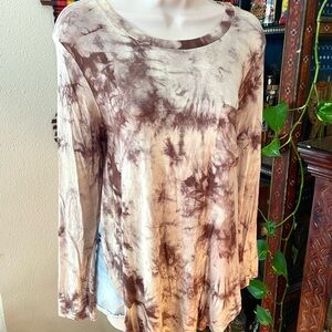 Earthbound Trading Brown & Beige Tie Dye LS top M